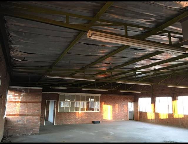INDUSTRIAL FOR SALE IN GERMISTON CENTRAL